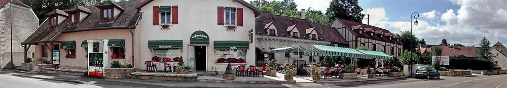 ホテル Logis Le Bourguignon Bèze エクステリア 写真